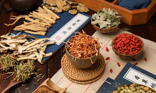 权威养胃舒软胶囊的吃法和用量平台,分享专业养胃舒软胶囊的吃法与用量知识_养胃舒软胶囊的吃法网